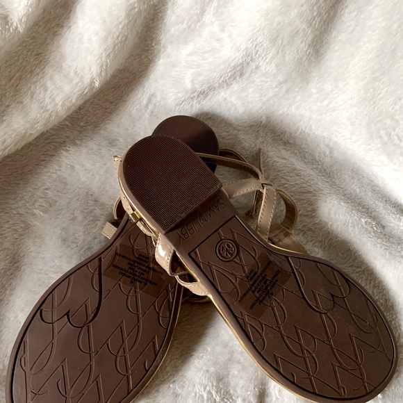 Sam & Libby Summer Sandals - Picture 2 of 2